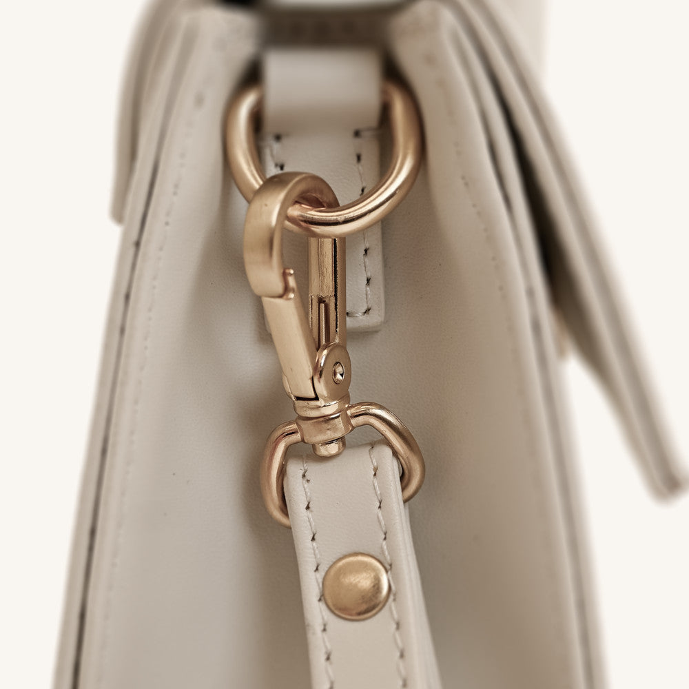 Linear Small Branca